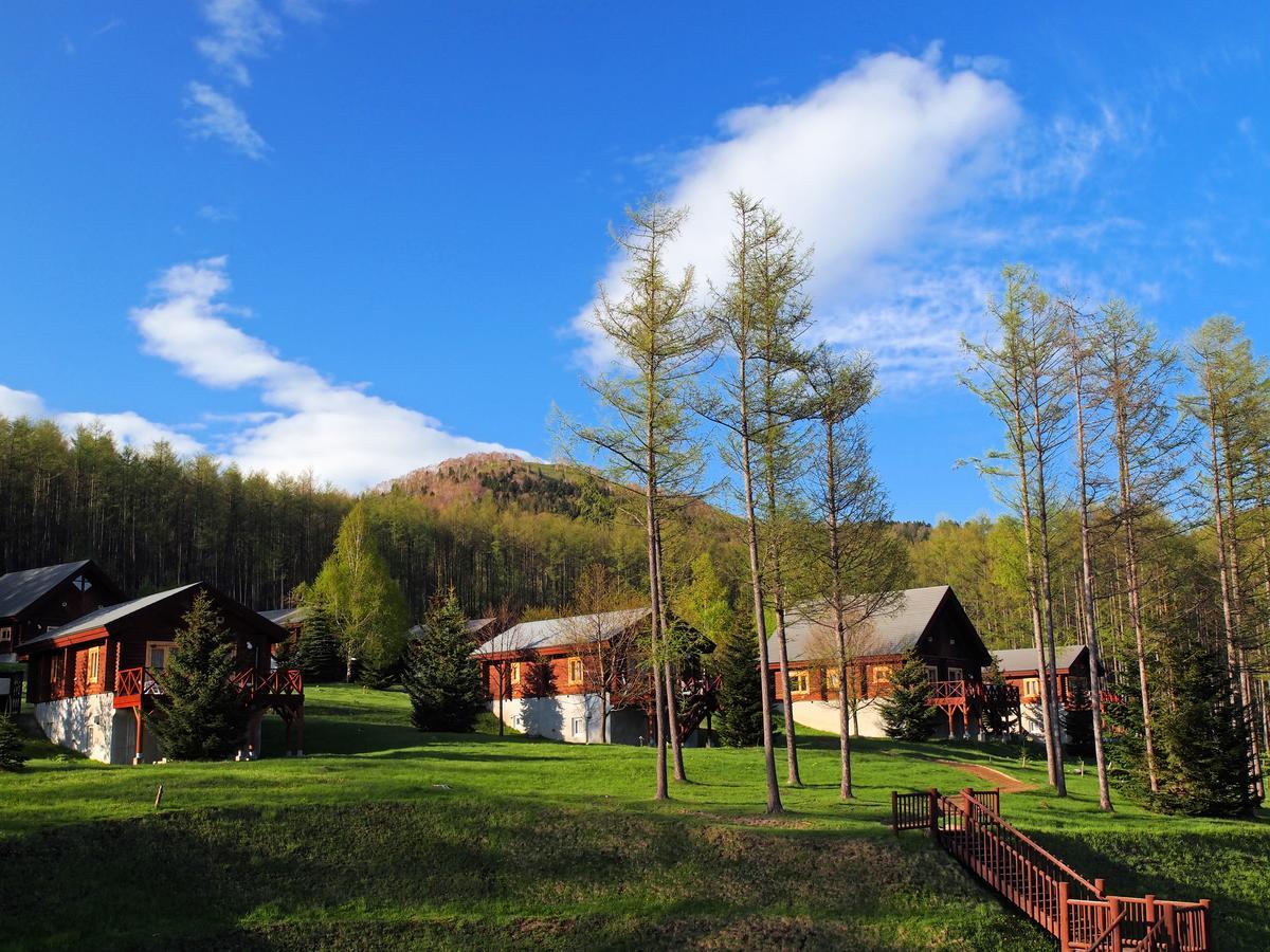 Log Hotel Larch Lake Kanayama Minamifurano Pokój zdjęcie