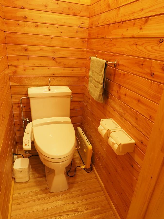 Log Hotel Larch Lake Kanayama Minamifurano Pokój zdjęcie