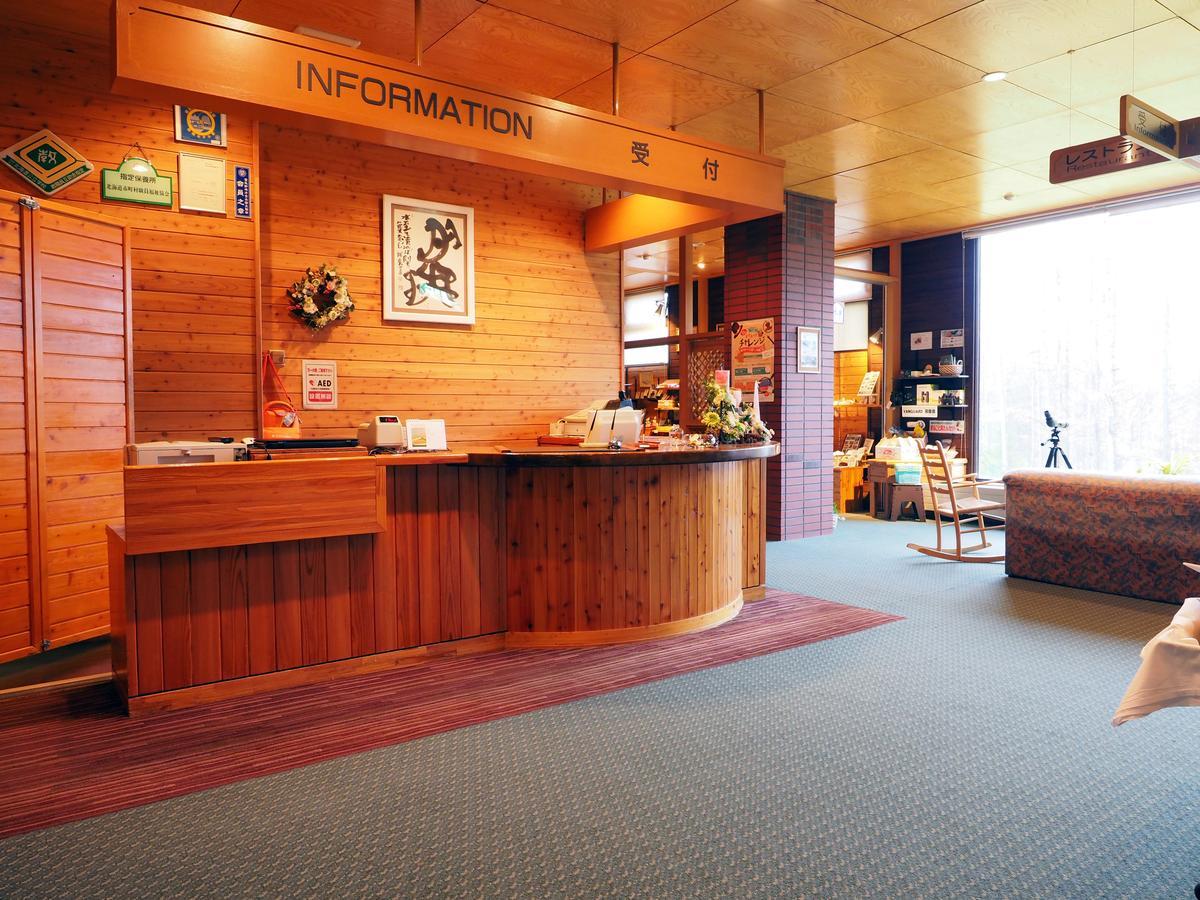 Log Hotel Larch Lake Kanayama Minamifurano Zewnętrze zdjęcie